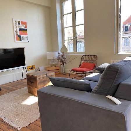 Appartement Au Coeur Du Centre Historique Avallon Eksteriør bilde